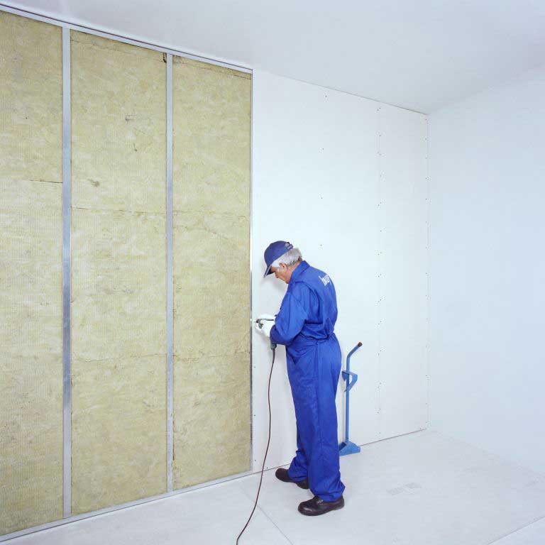 قیمت دیوار عایق صدا ای جی وی در 18 دی ۱۴۰۴ / نقش دیوار پیش ساخته در پروژه‌های ساختمانی مدرن